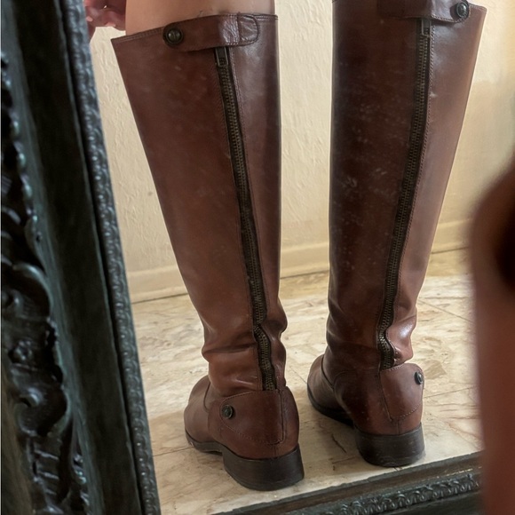 Frye Melissa Back Zip - Picture 5 of 13